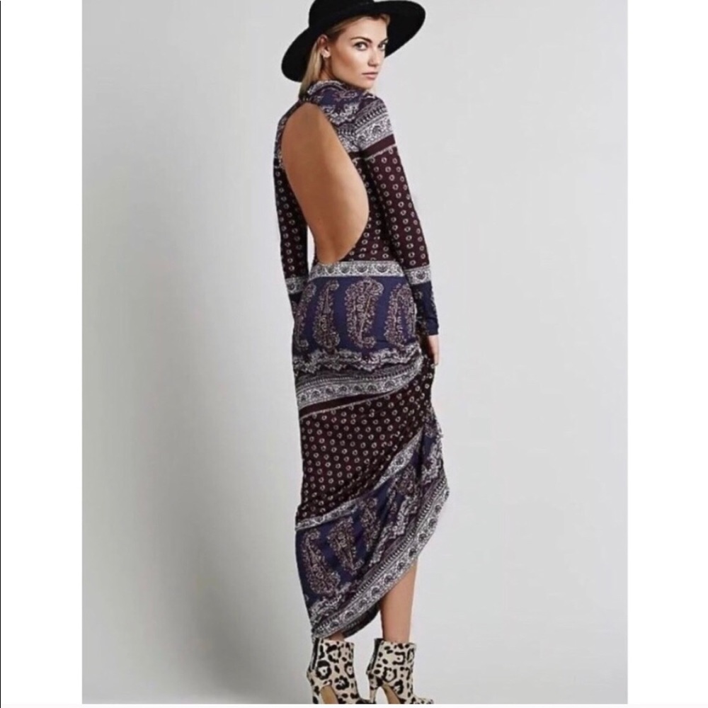 Novella royale blackbird maxi dress